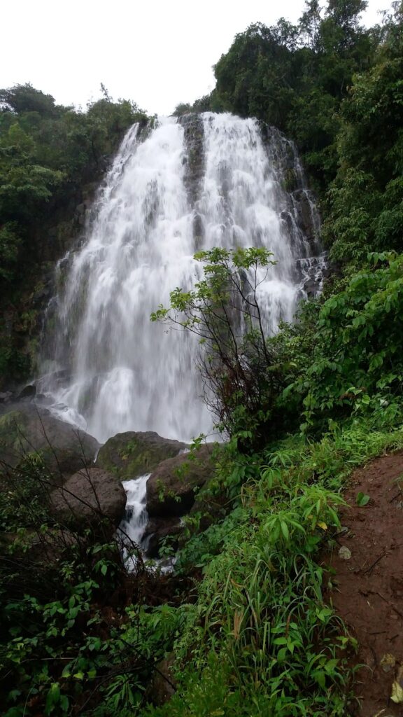 Ekiv Waterfall